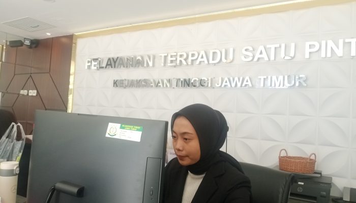 Kejati Jatim Belum Buka Suara Soal Kasus Jaksa W