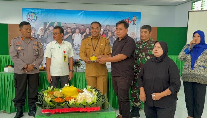 Deklarasi SWJ Dan HPN 2025 (1): POTONGAN TUMPENG UNTUK WARTAWAN “PINGGIRAN”