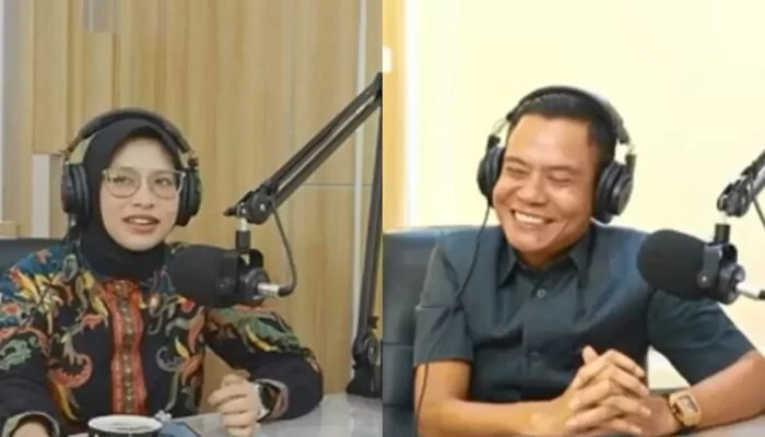 Podcast Untuk Lebih Dekat Dengan Rakyat