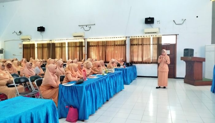 DWP Disdikbud Jombang Upgrade Kompetensi Anggota Dalam Pengelolaan E-Reporting