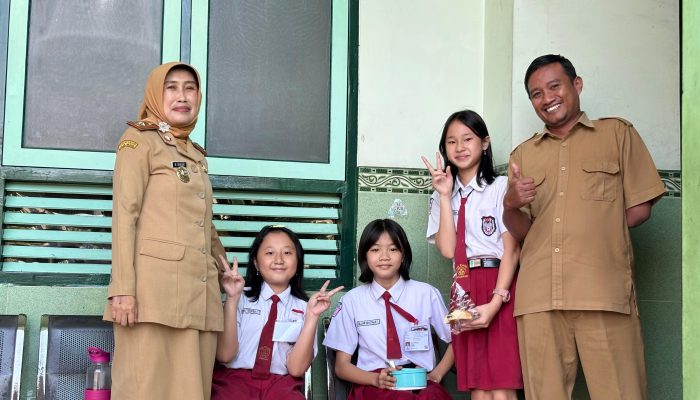 Kadisdikbud Jombang dan BBPMP Jatim Pantau Langsung Pelaksanaan TKA SD: Pastikan Kelancaran dan Mutu