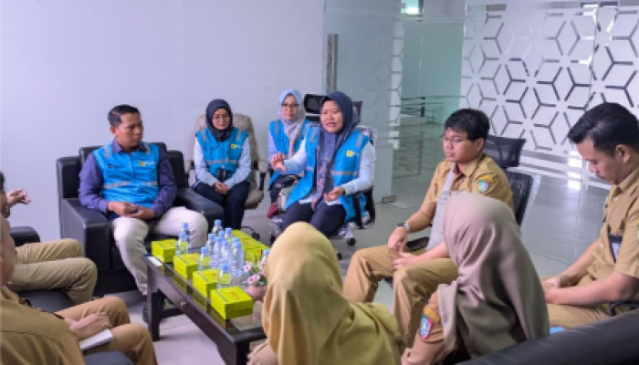 Slogan “Bapenda Pantas, Pajak Tuntas, Pembangunan Meluas” Untuk Menyenangkan Siapa? 