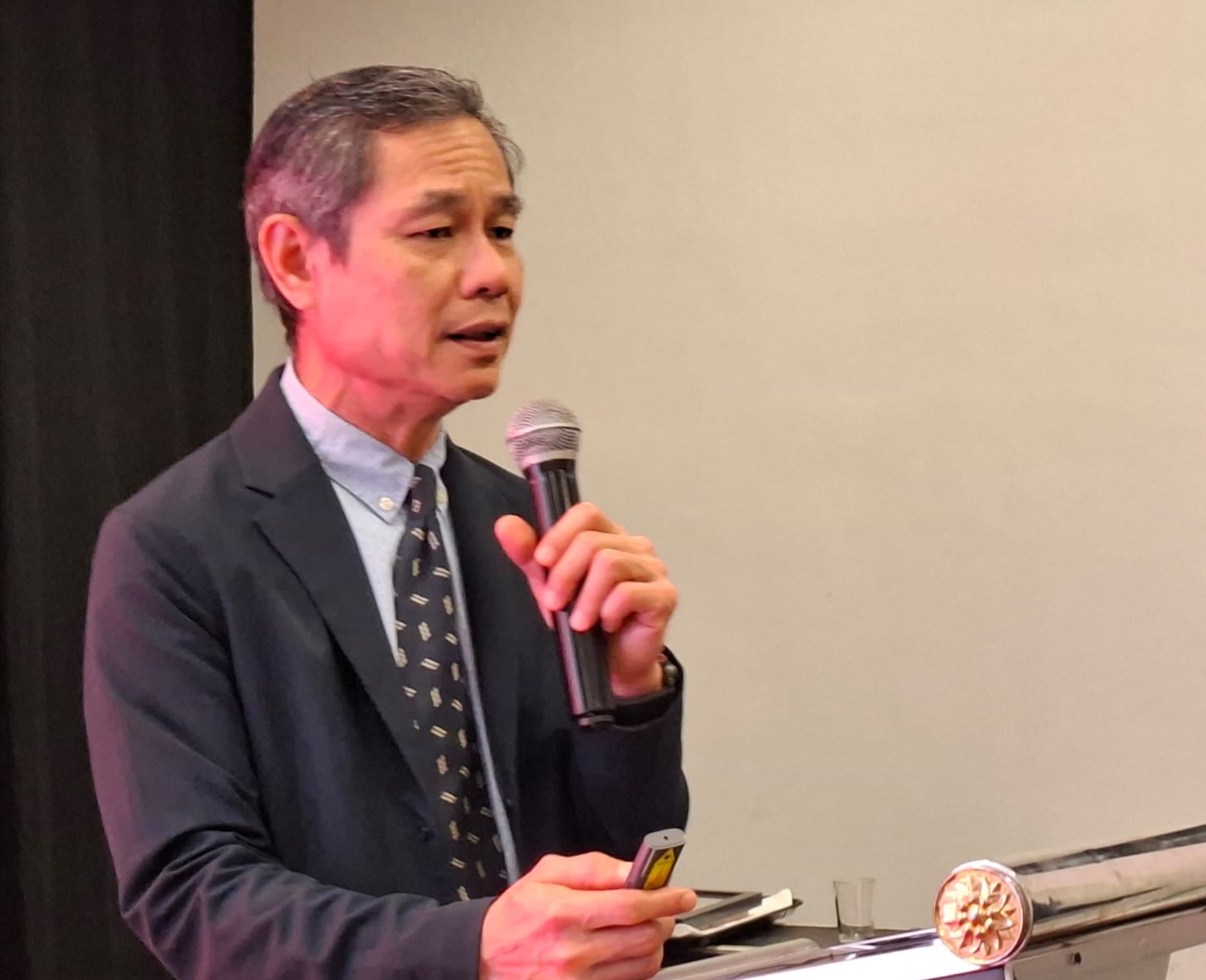 Dr Whong Chung Chek