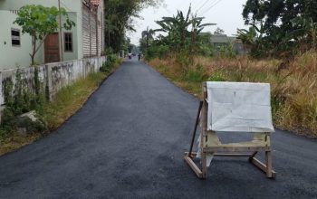 Tanpa Papan Nama dan Rumput Dibiarkan Jembrung, Proyek Hotmix Terindikasi Ada Mens Rea Korupsi